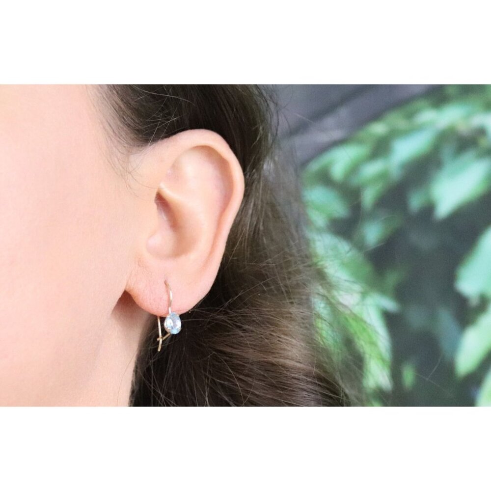 14k Yellow Gold Natural Swiss Blue Topaz Earrings Dangle Drop 5/8" x 1/8" - Picture 2 of 8
